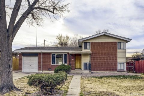 2331 Zion Street Aurora CO 80011