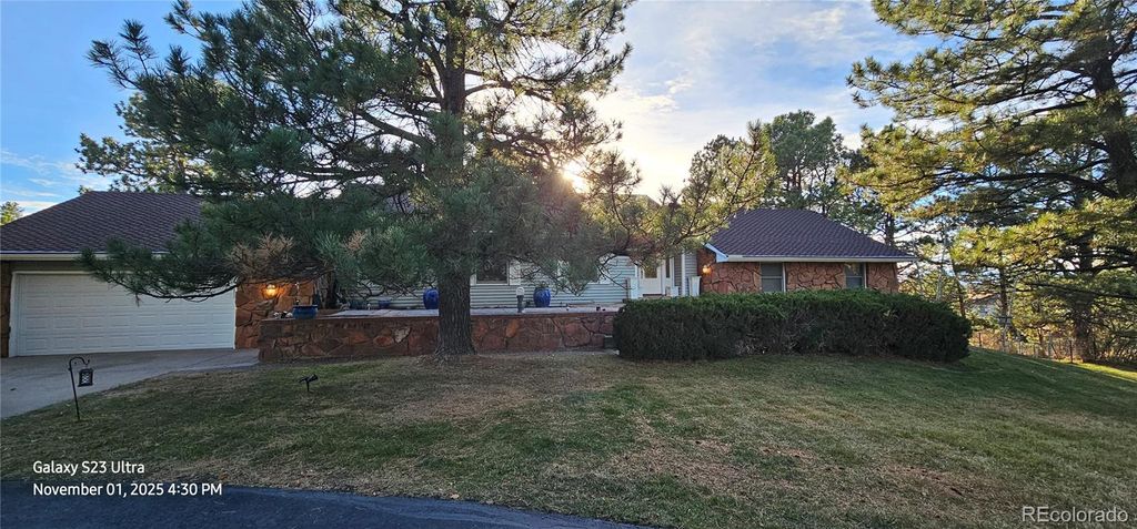 Photo of 10100 E Pinewood Drive, Parker, CO 80138 (MLS # 3723809)