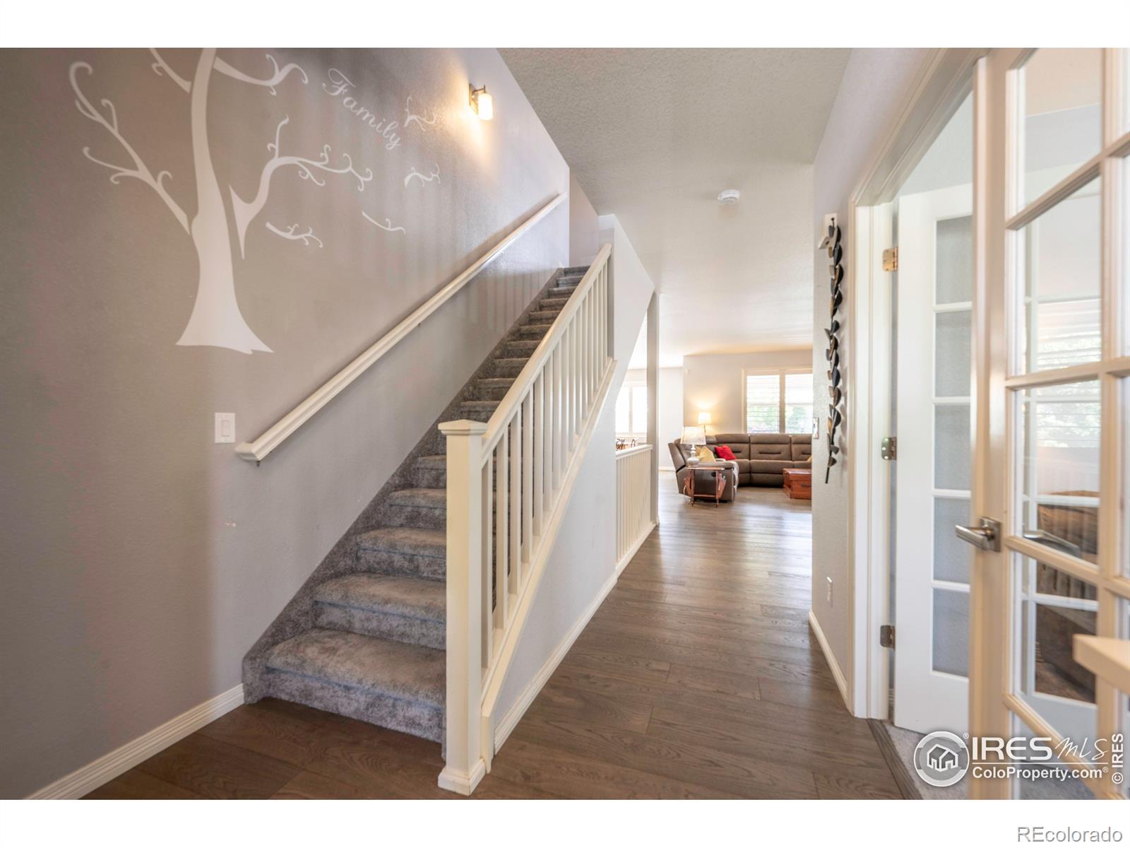190 Olympia Avenue, Longmont, CO, 80504 3 190 Olympia Avenue