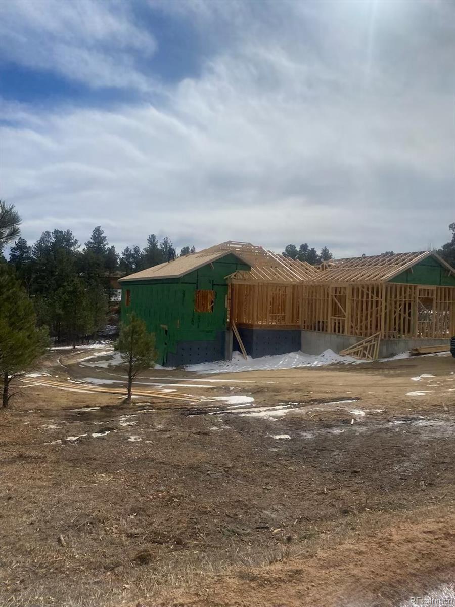 3715 El Rancho Way