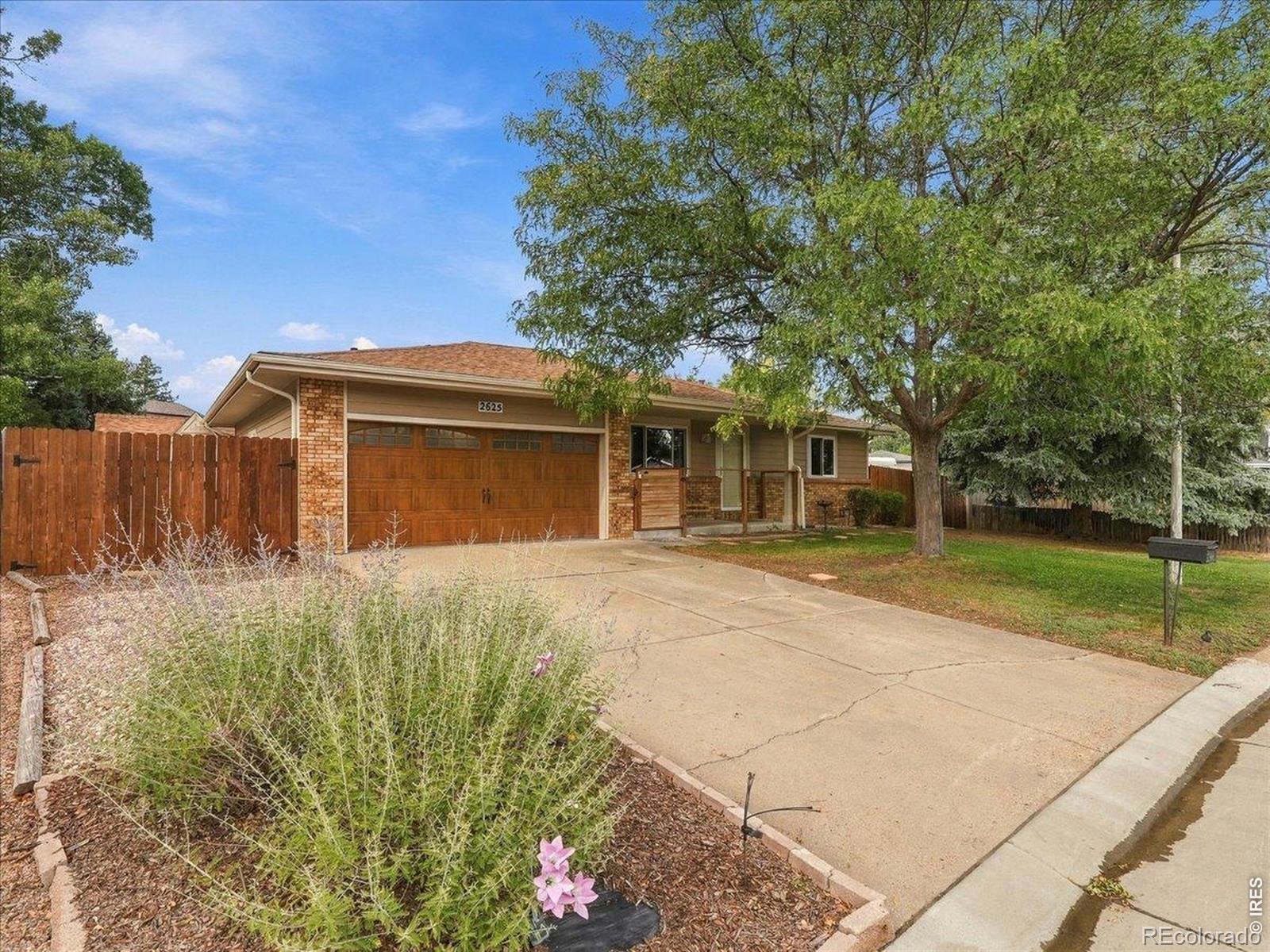 2625 Meadowbrook Lane
