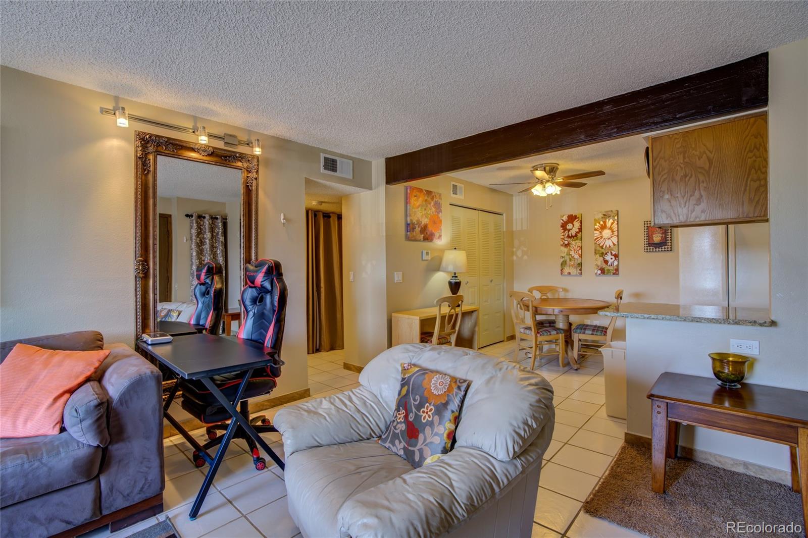 431 Wright Street 209