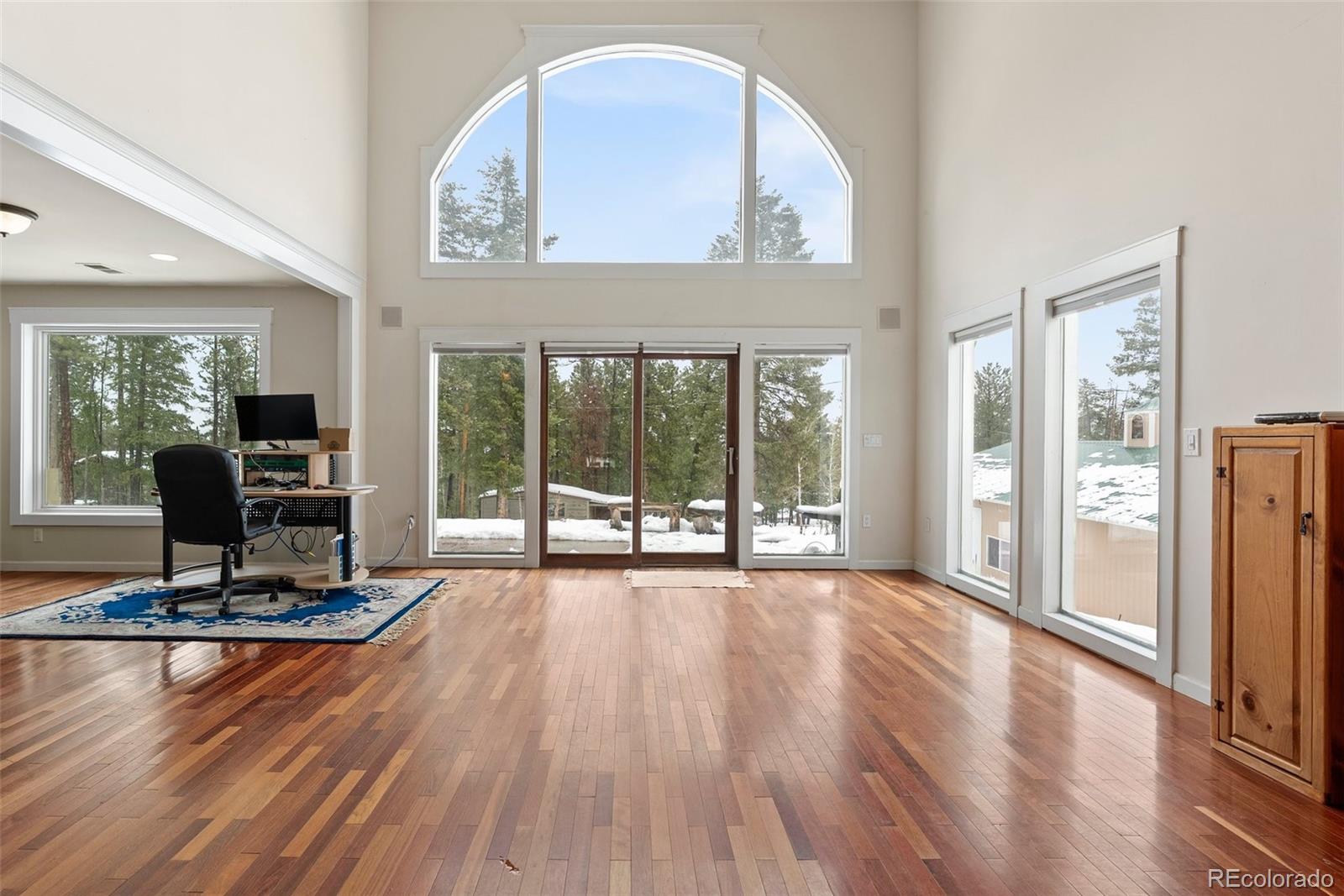 27987 Pine Grove Trail
