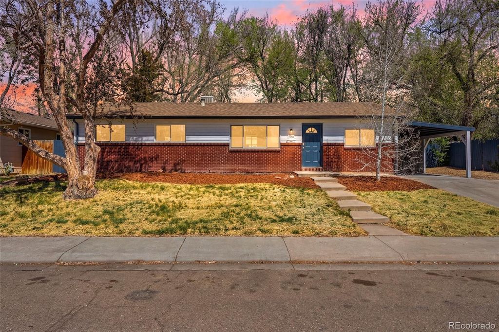 Photo of 1618 Centennial Drive, Longmont, CO 80501 (MLS # 3387729)