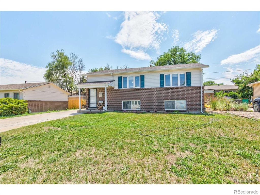 Photo of 3170 W 94th Avenue, Westminster, CO 80031 (MLS # IR1058324)