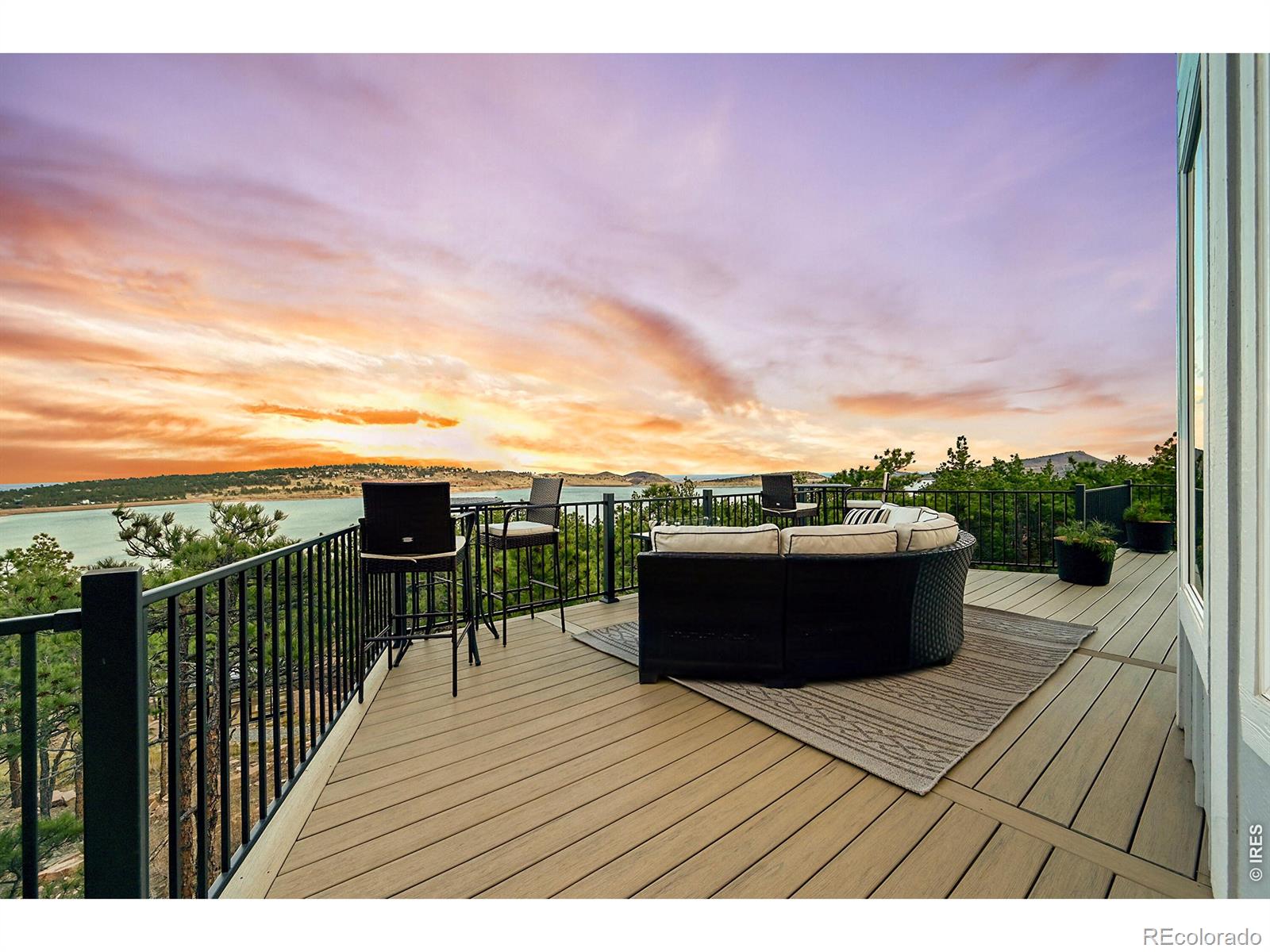 4163 Rainbow View Lane