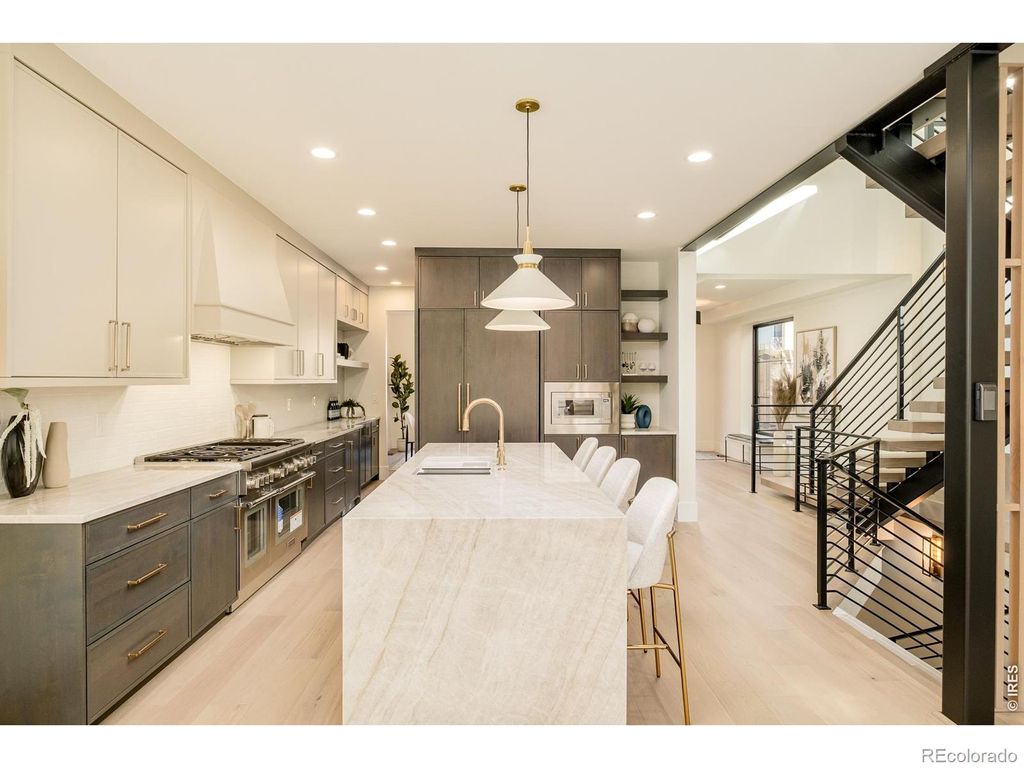 Photo of 415 S Williams Street, Denver, CO 80209 (MLS # IR1058230)