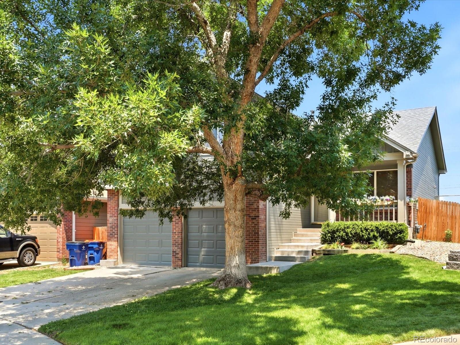 3863 W 63rd Place