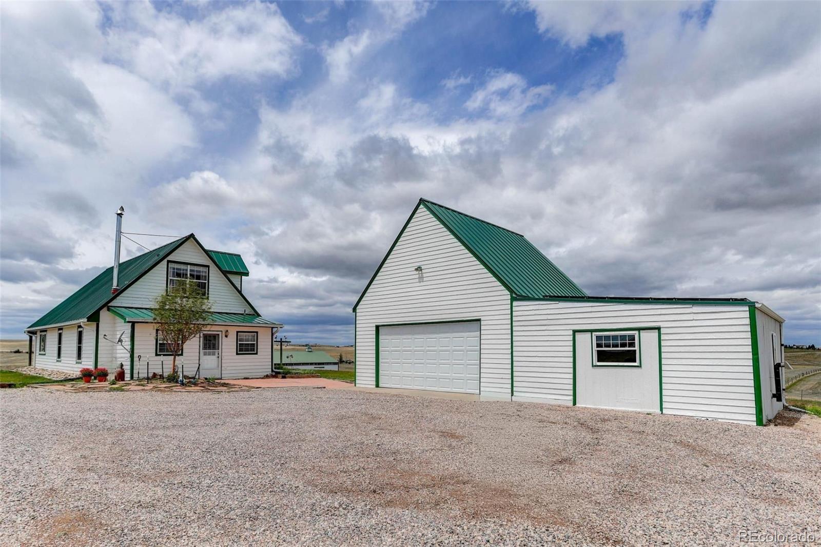 45634 Sun Country Drive