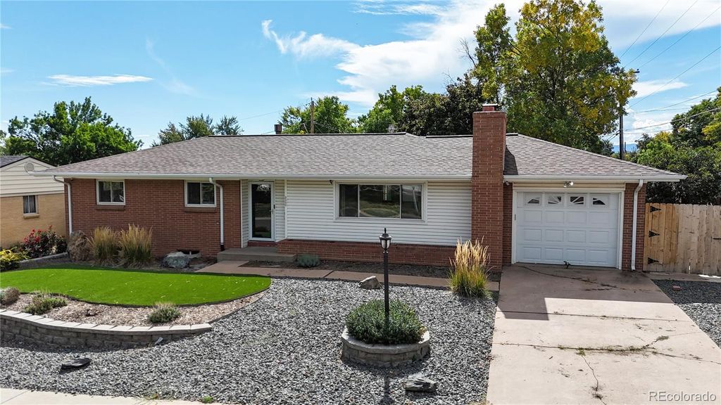 Photo of 3590 W Pimlico Avenue, Englewood, CO 80110 (MLS # 6011729)