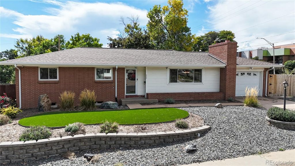 Photo of 3590 W Pimlico Avenue, Englewood, CO 80110 (MLS # 6011729)