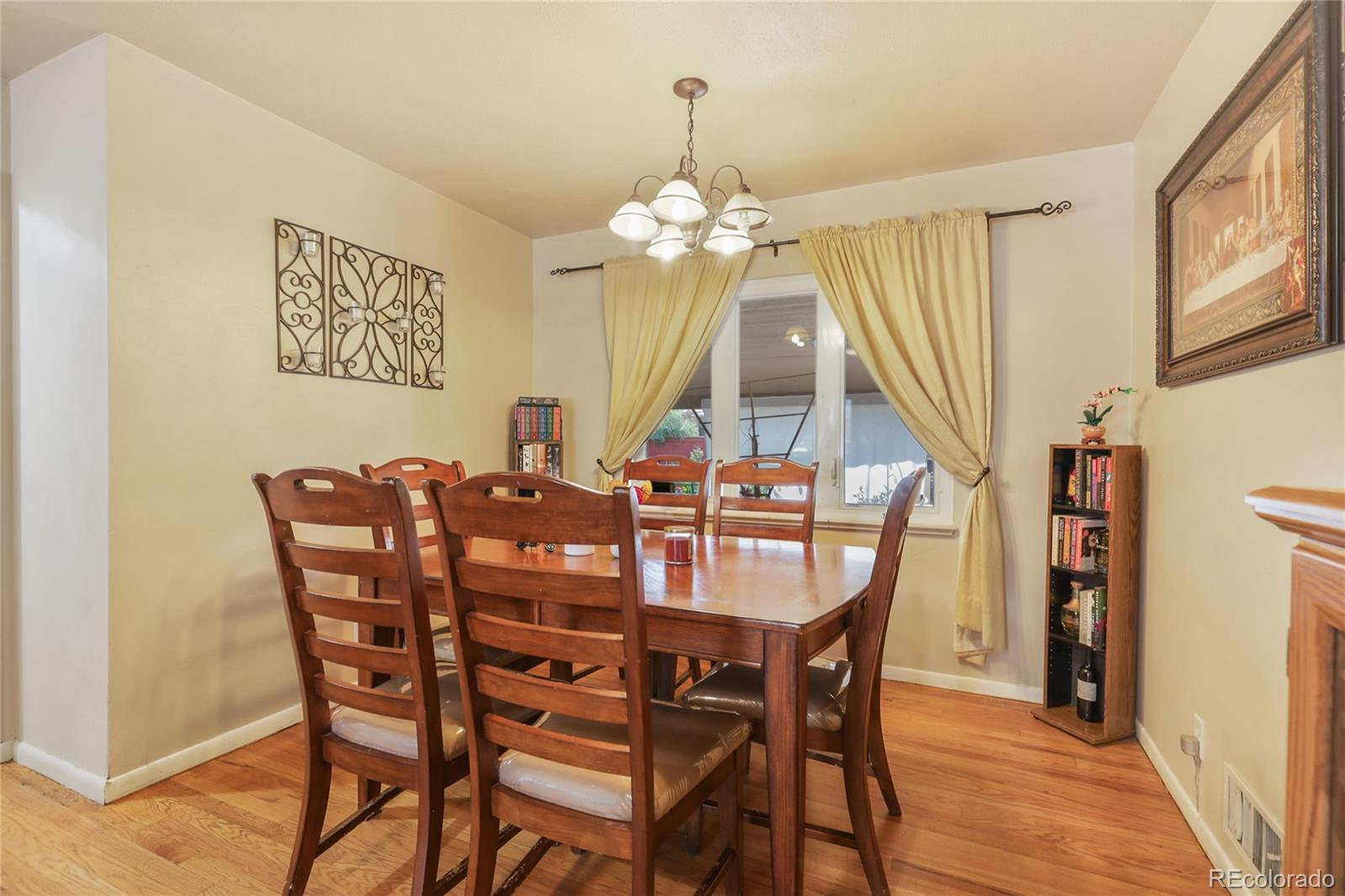 1163 S Umatilla Street