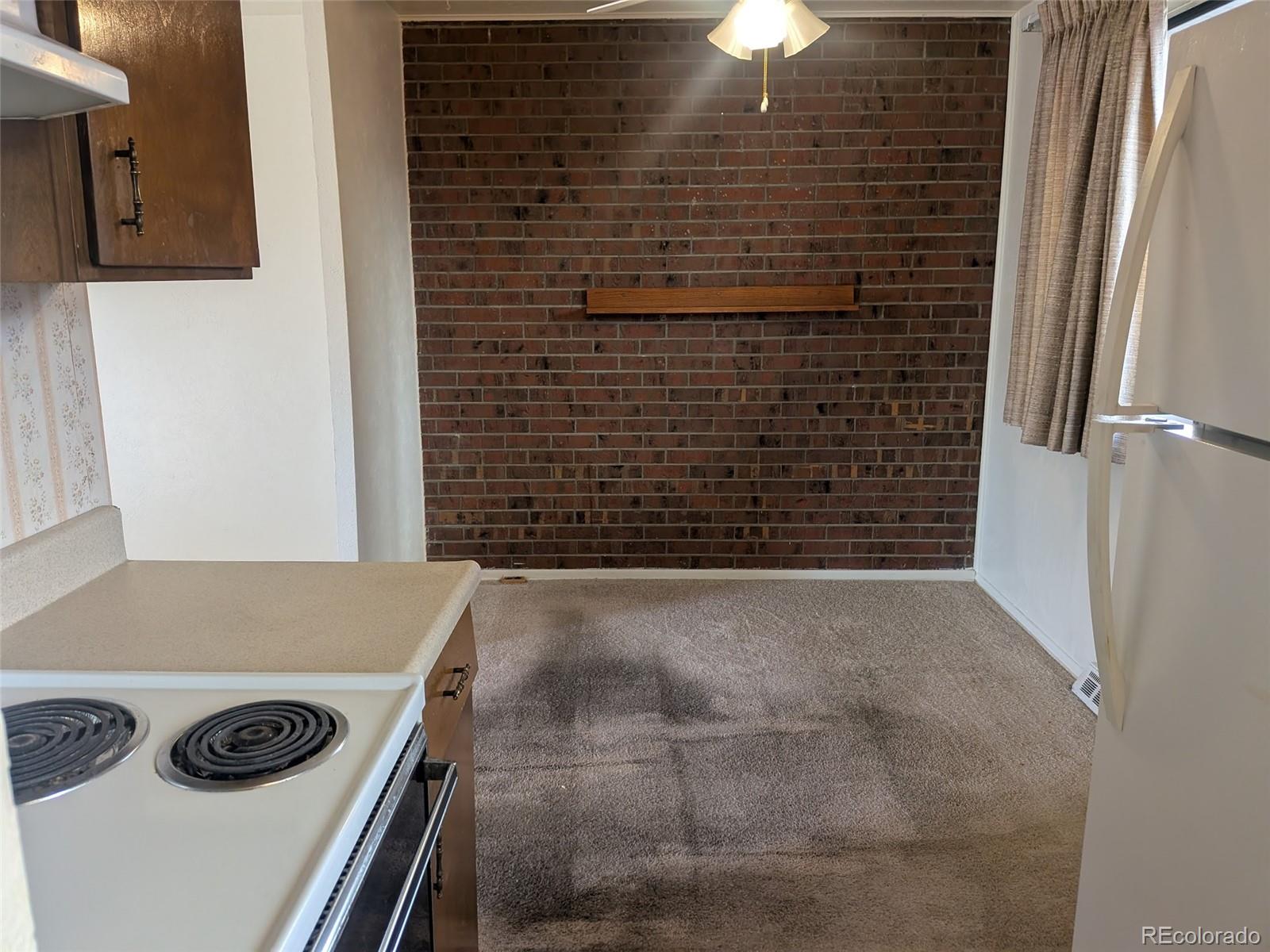 4643 Independence Street 9