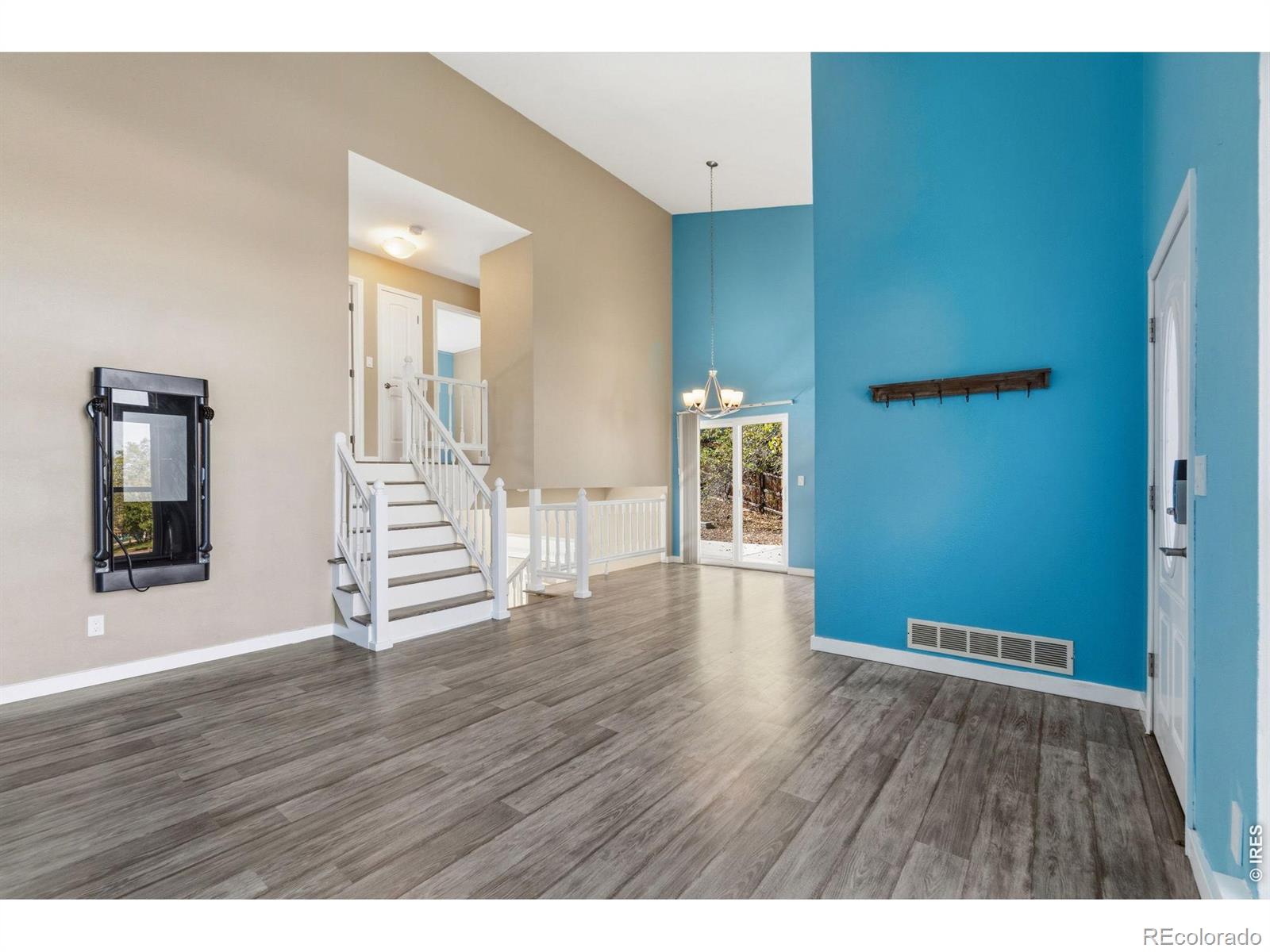 10448 Robb Court