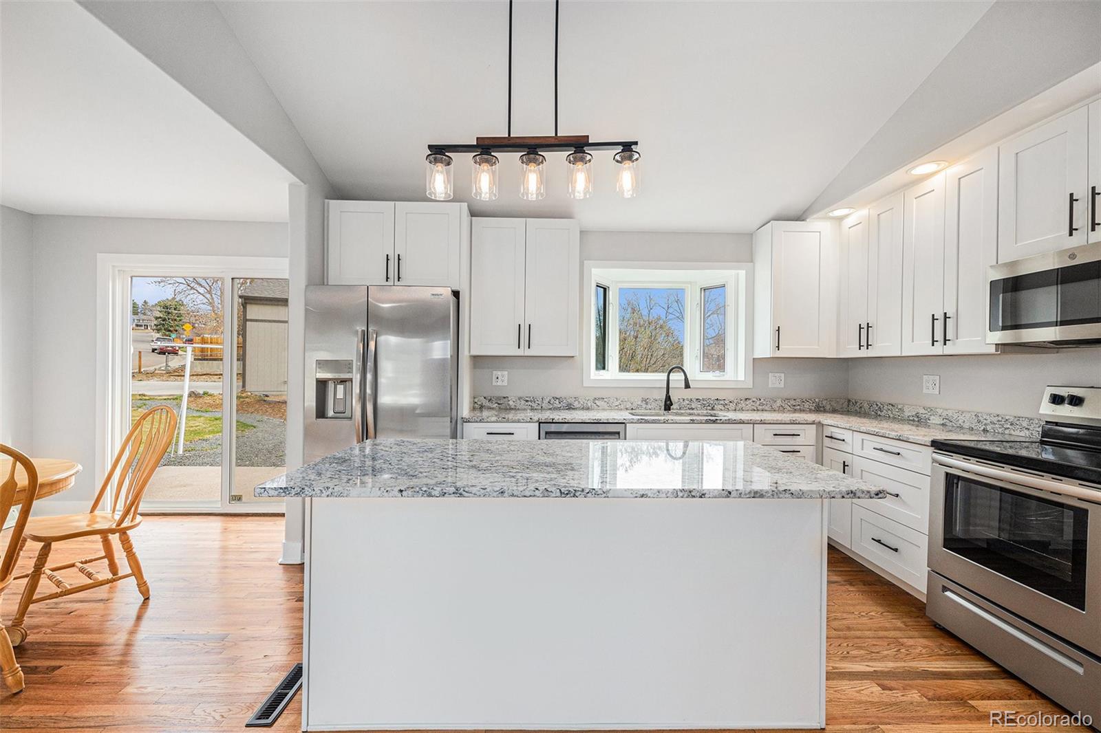 3999 W Chenango Avenue, Littleton, CO, 80123 3 3999 W Chenango Avenue