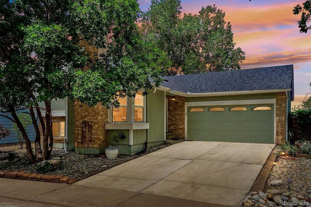 Photo of 9314 Hickory Circle, Littleton, CO 80126 (MLS # 4979433)
