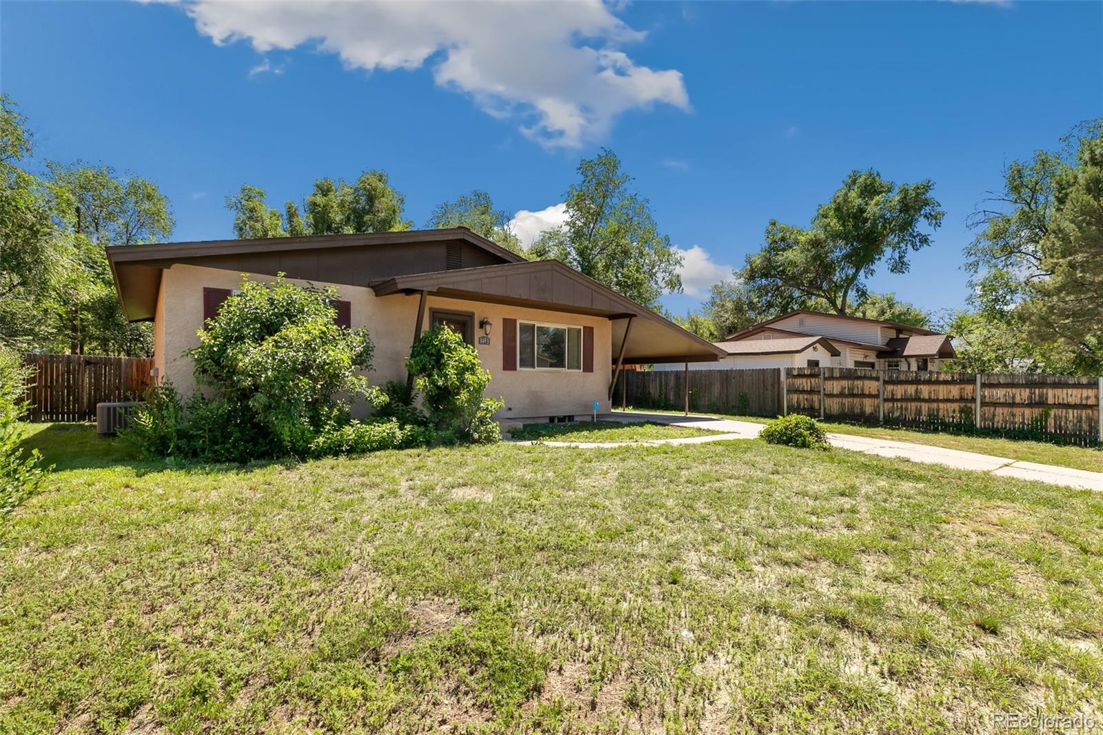 1443 Luna Drive
