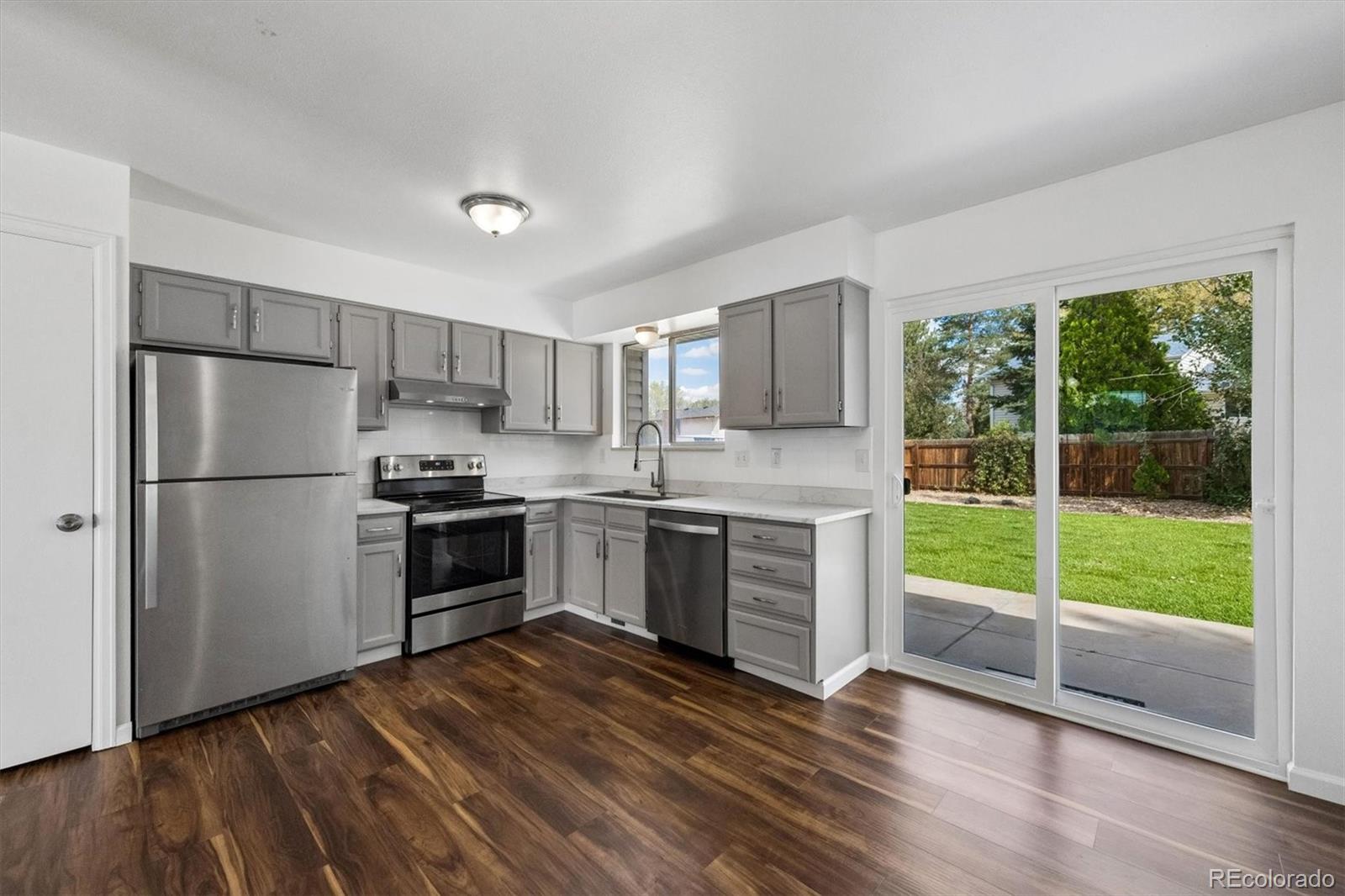 312 S 26th Avenue