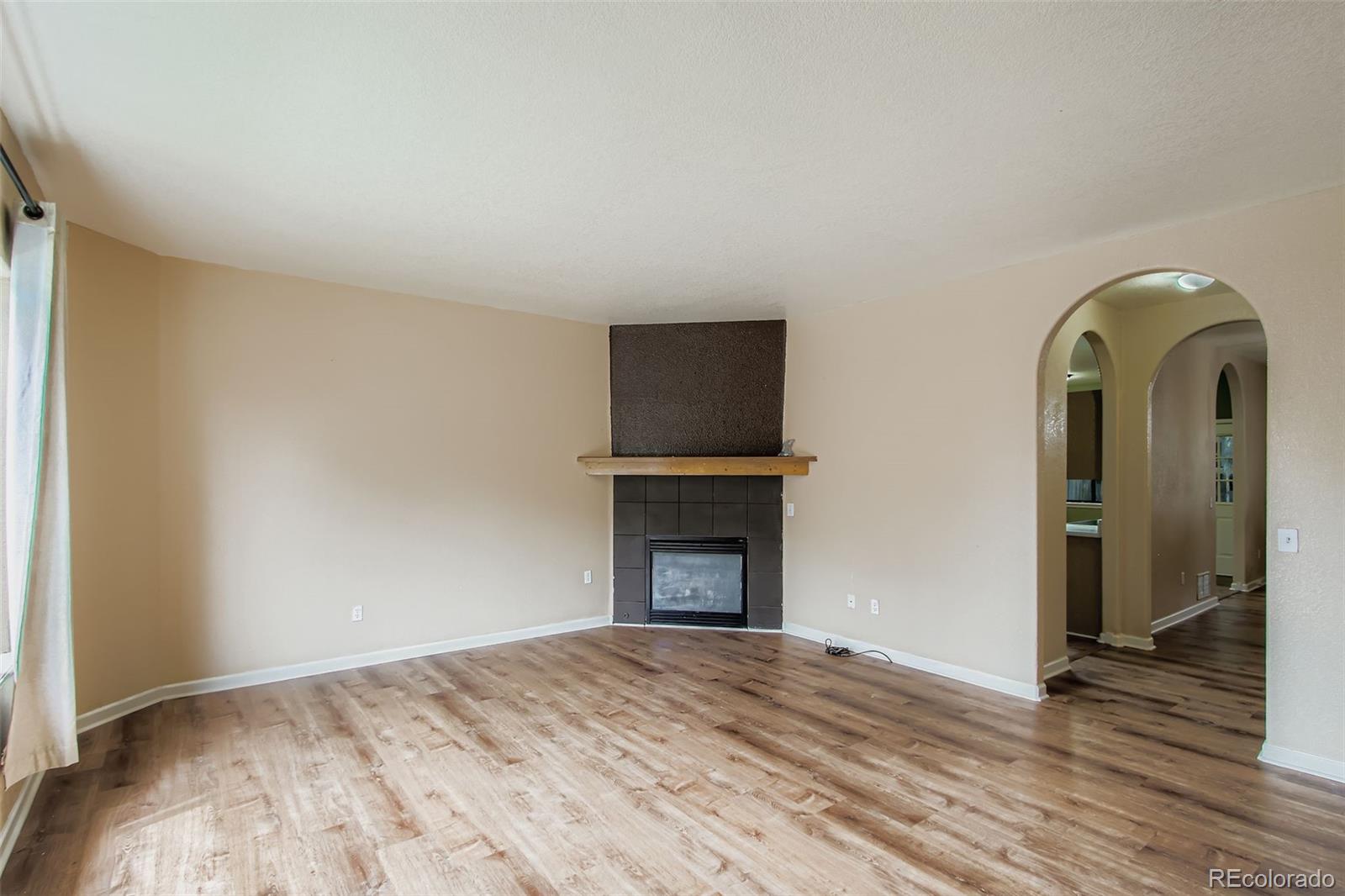 10693 W 63rd Drive 102