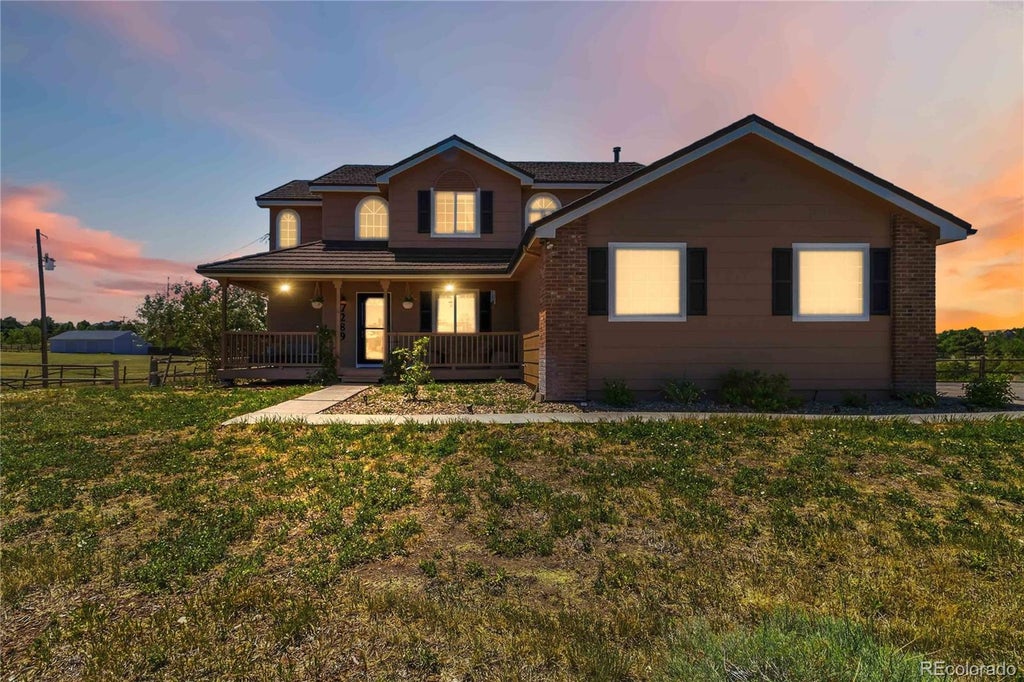 Photo of 7289 S Ireland Way, Centennial, CO 80016 (MLS # 7424028)