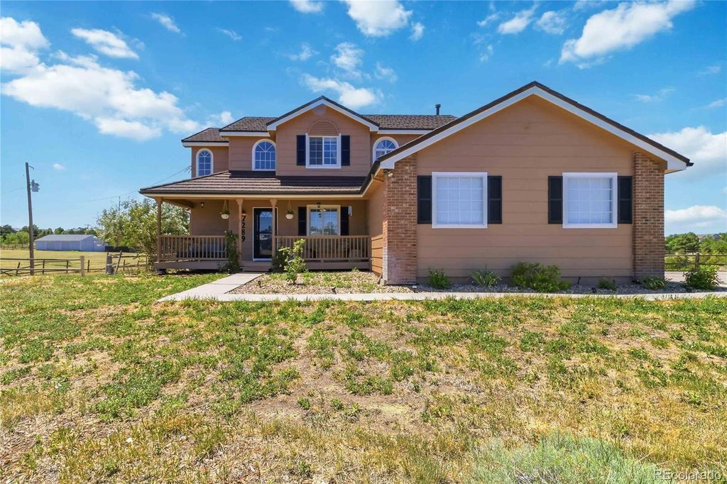 Photo of 7289 S Ireland Way, Centennial, CO 80016 (MLS # 7424028)