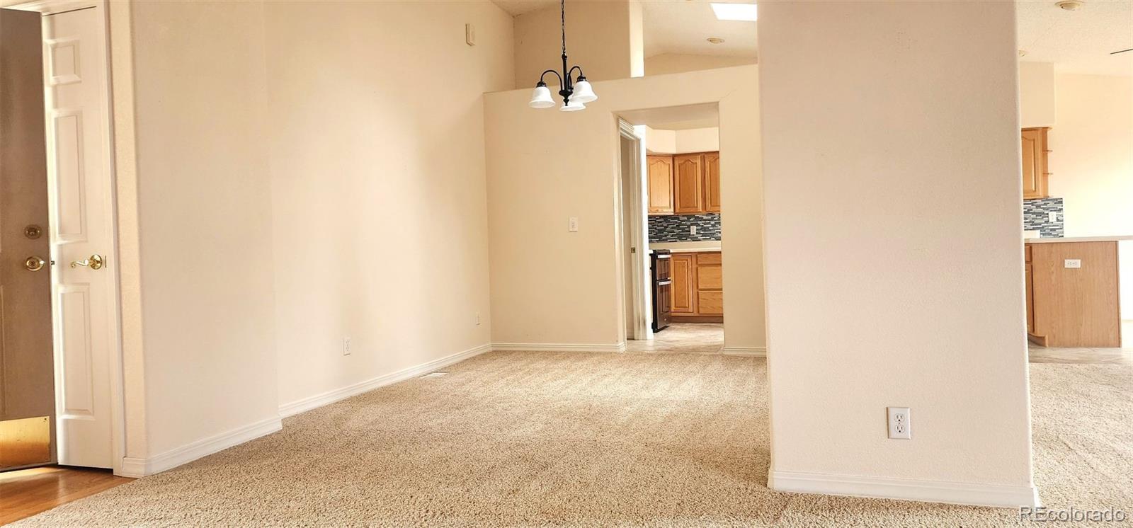 10 Brave Eagle Court