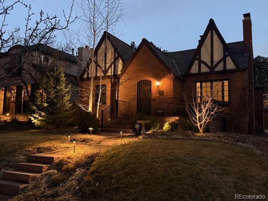 Photo of 956 S Elizabeth Street, Denver, CO 80209 (MLS # 8066734)