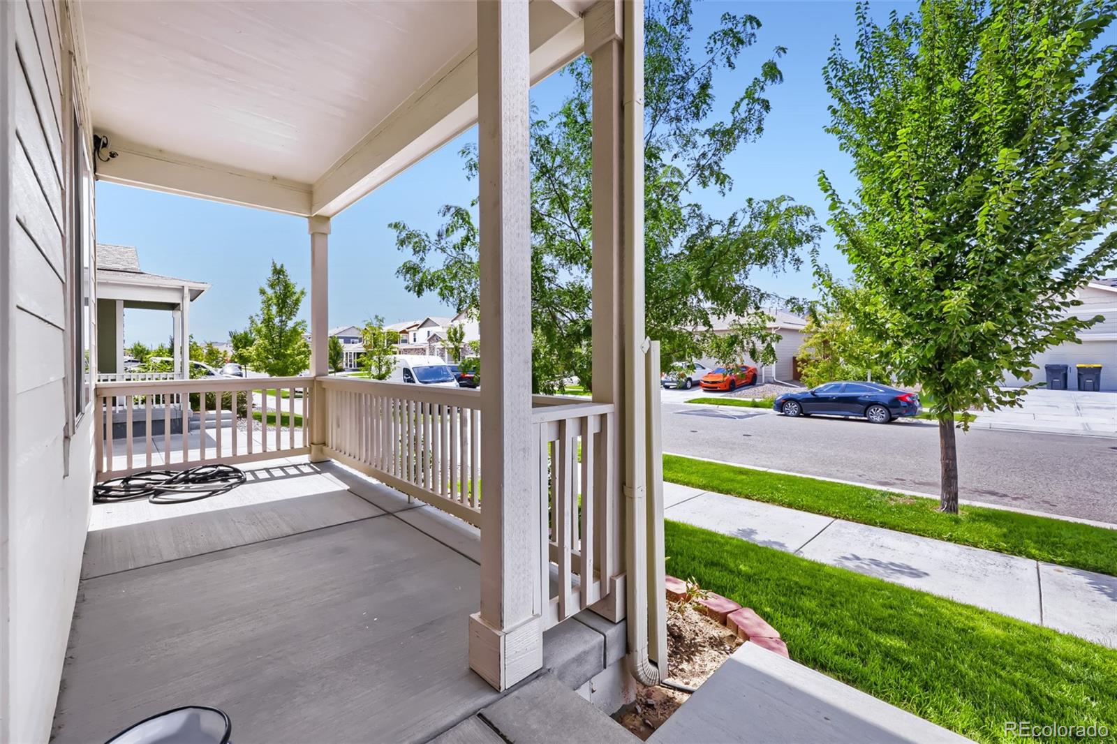864 Hearthstone Avenue