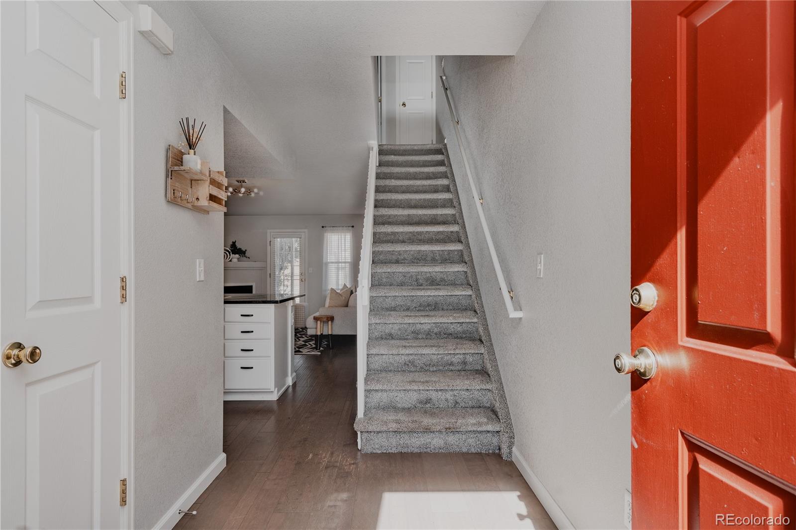 5081 Garrison Street 9