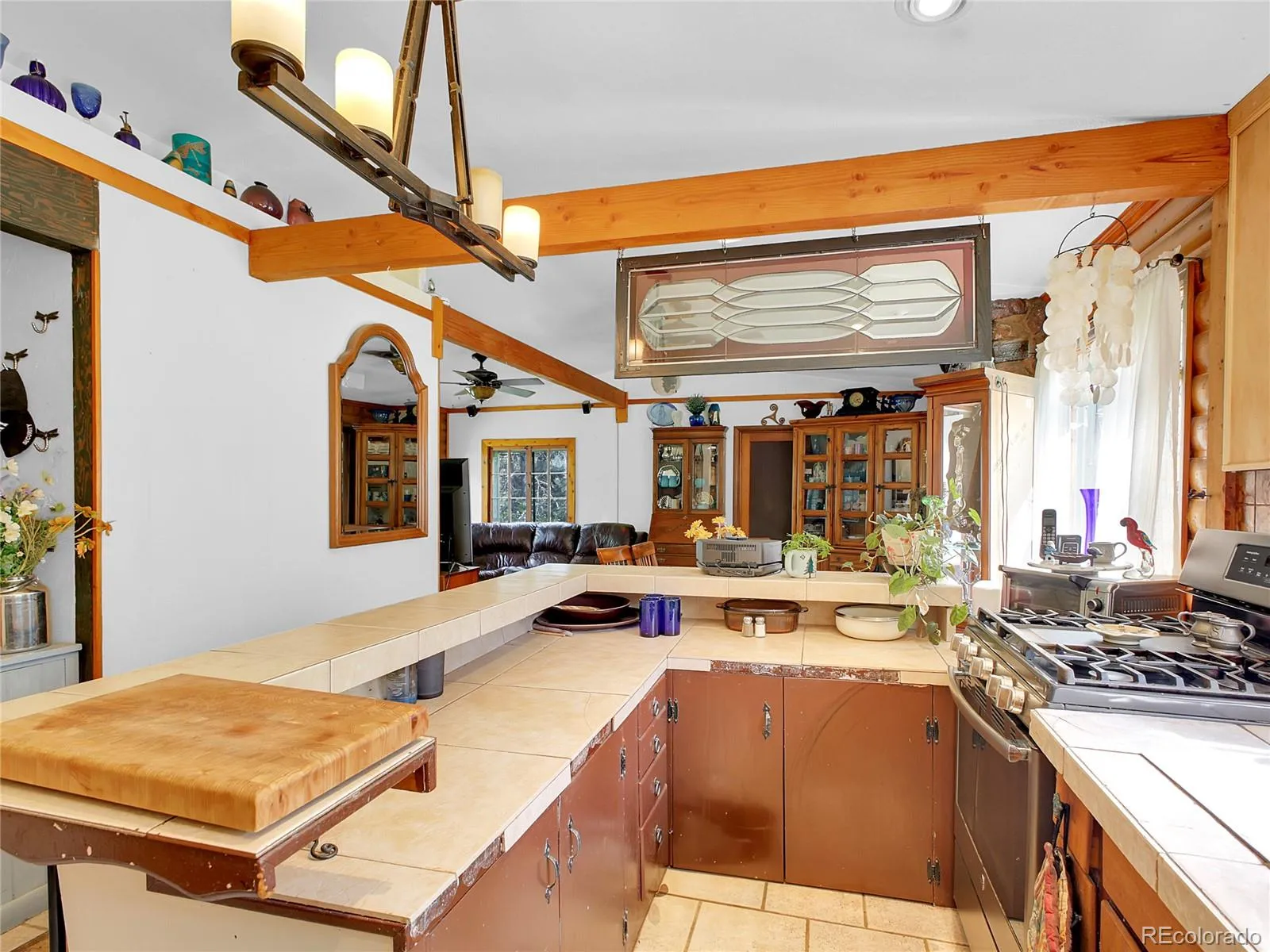 Indian Hills, Colorado 80454, United States, 2 Bedrooms Bedrooms, ,2 BathroomsBathrooms,Residential,Coming Soon,176849