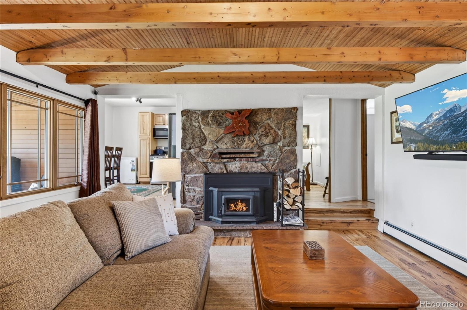 52 Crest View Drive