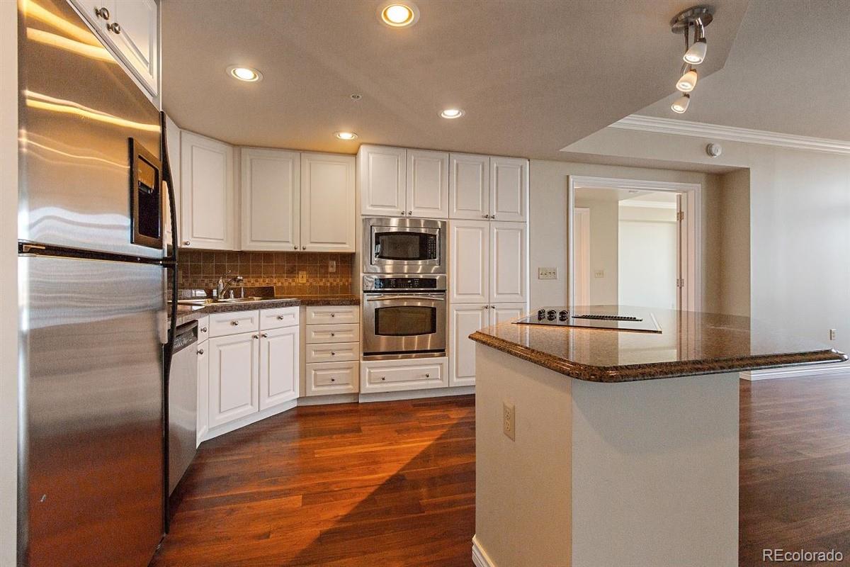 8100 E Union Avenue 1710