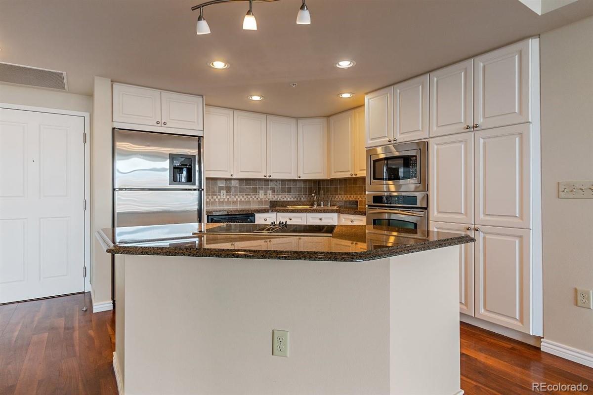 8100 E Union Avenue 1710