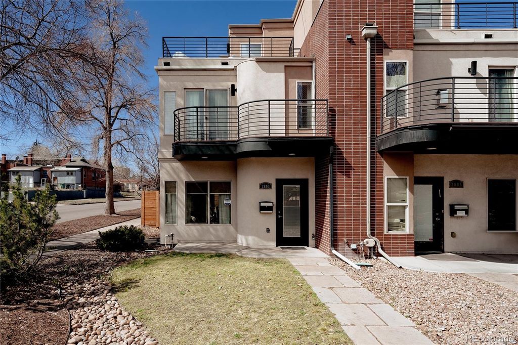 Photo of 2603 N Vine Street, Denver, CO 80205 (MLS # 6519326)