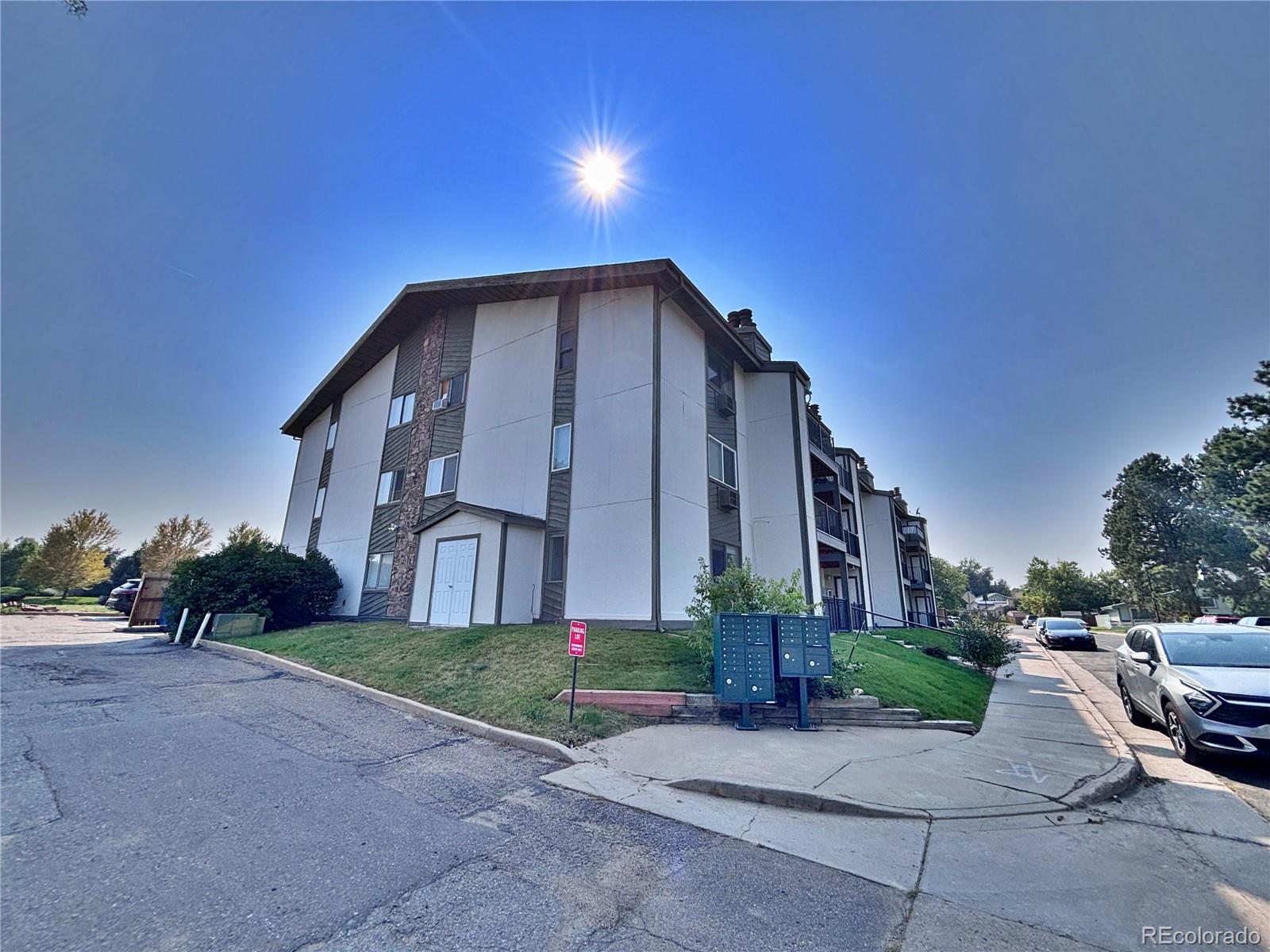 2280 S Oswego Way 105