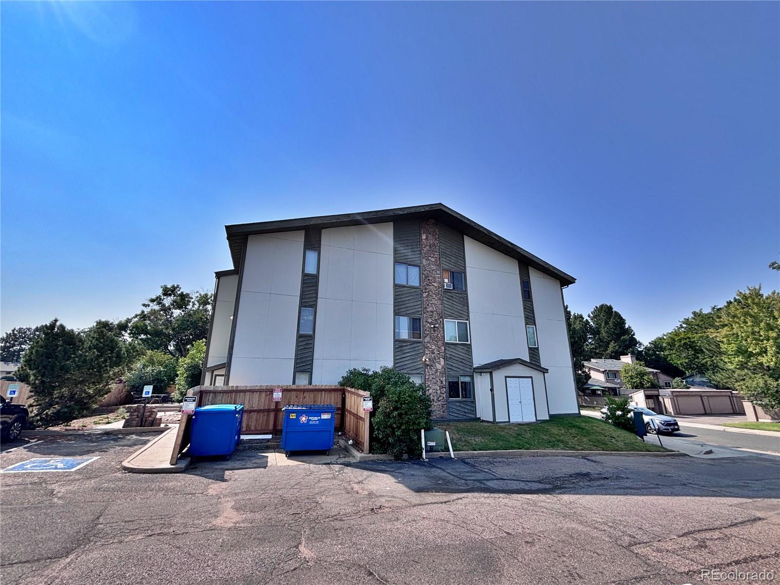 2280 S Oswego Way 105