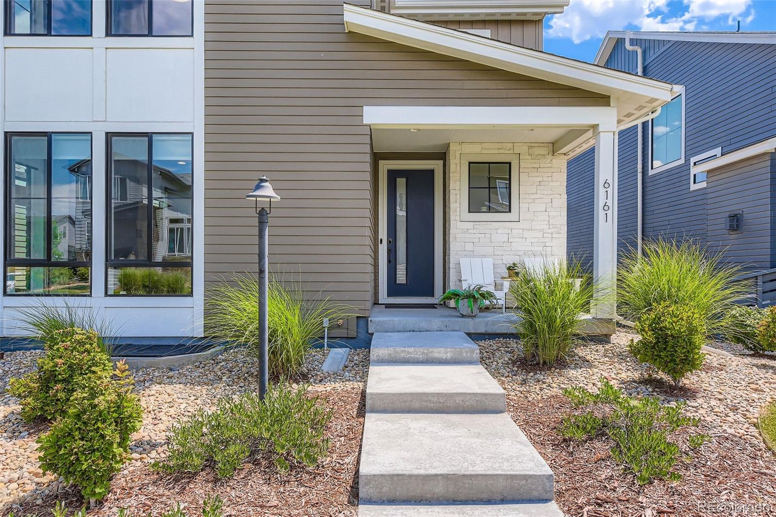 6161 Stable View Street