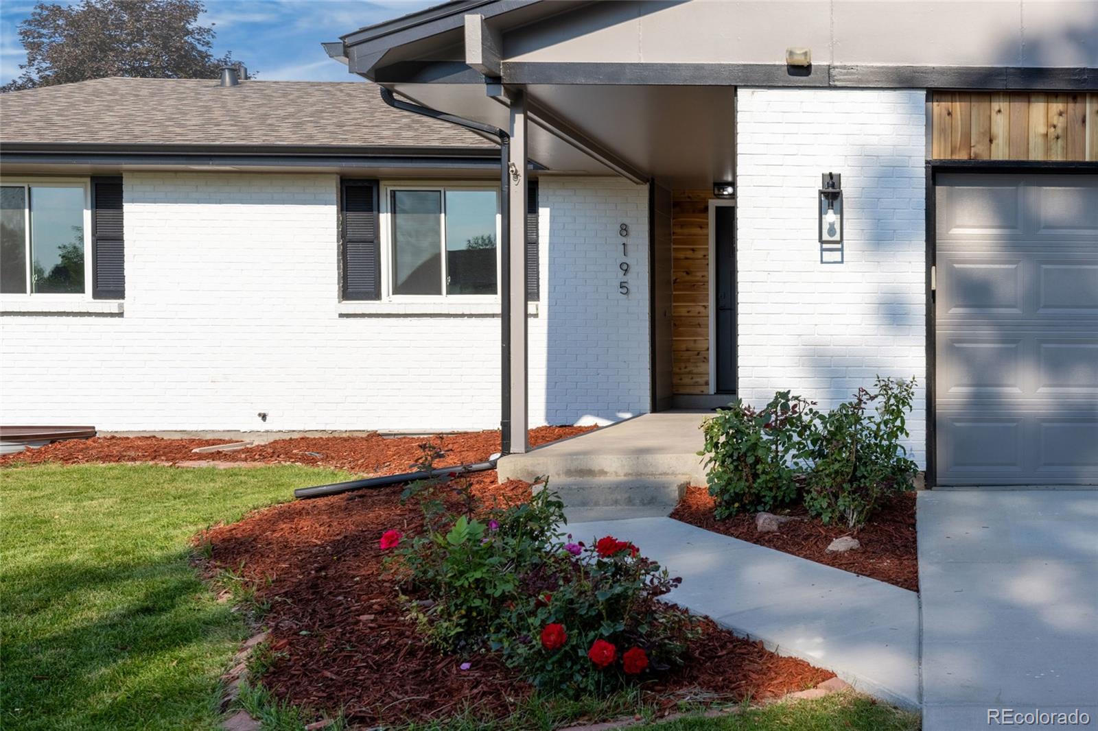 8195 Field Court
