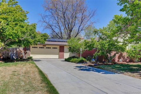 Photo of 657 S Pontiac Way, Denver, CO 80224 (MLS # 2722905)