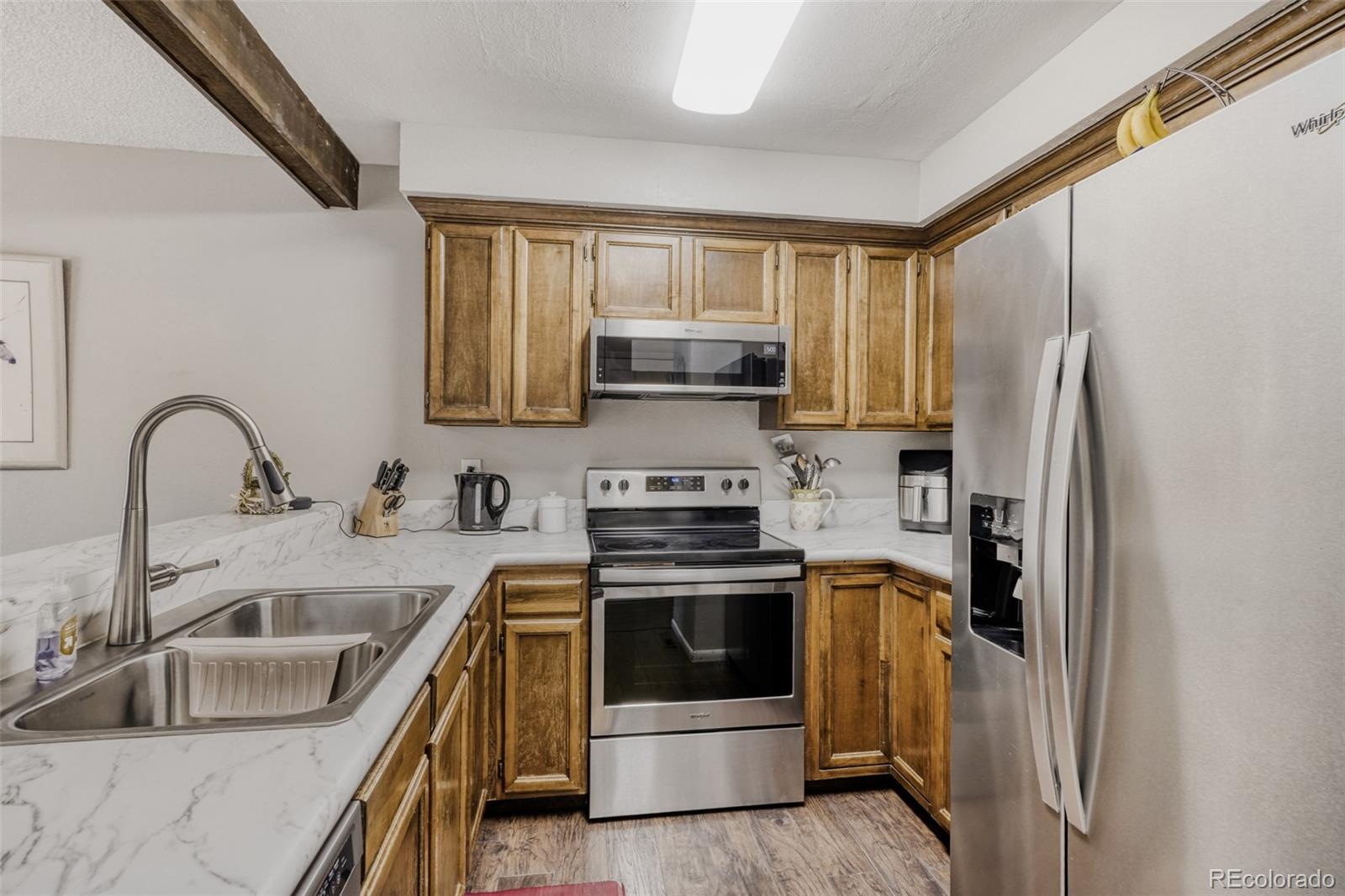 4363 S Blackhawk Way