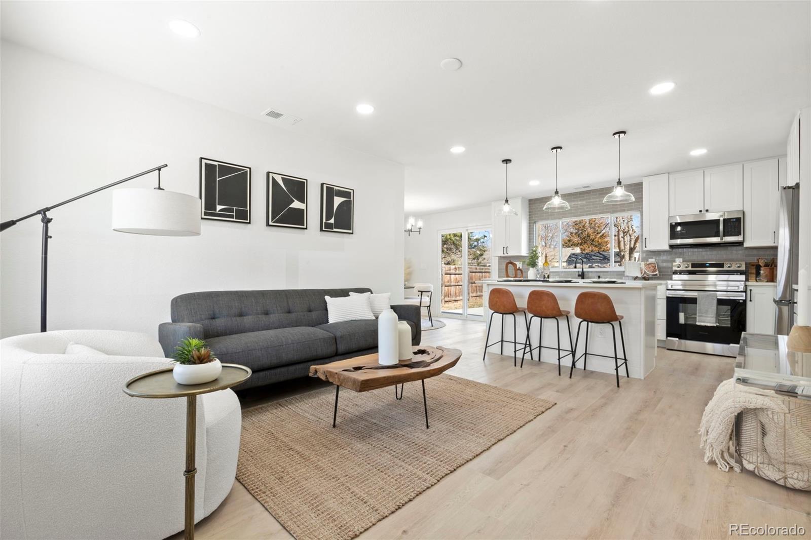 2990 S Elm Street, Denver, CO, 80222 3 2990 S Elm Street