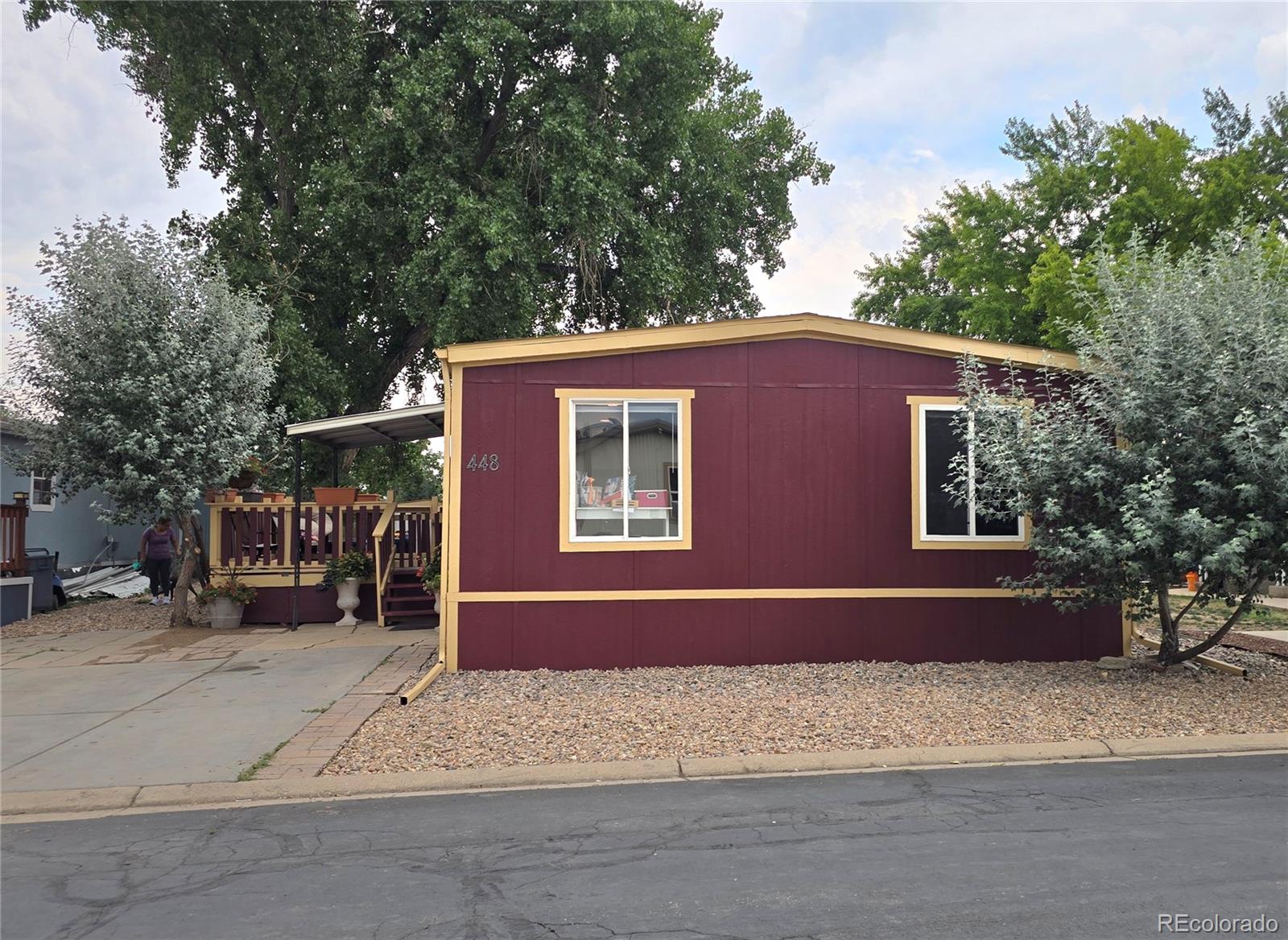 2885 E Midway Boulevard