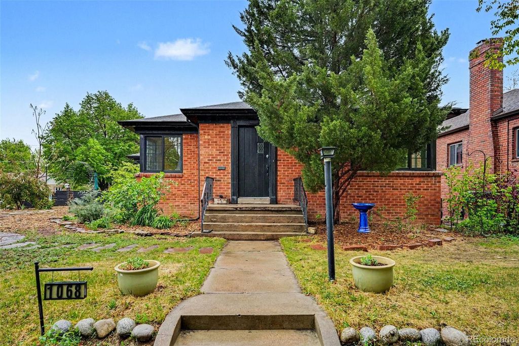 Photo of 1068 Monroe Street, Denver, CO 80206 (MLS # 3948784)