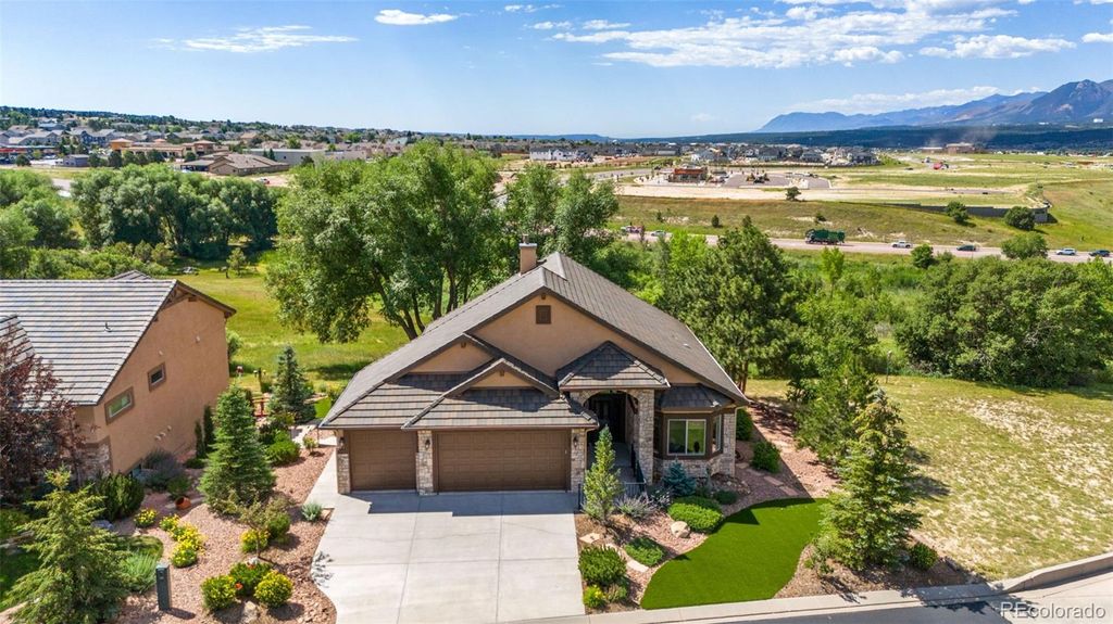 Photo of 1635 Moveen Heights, Monument, CO 80132 (MLS # 7389600)