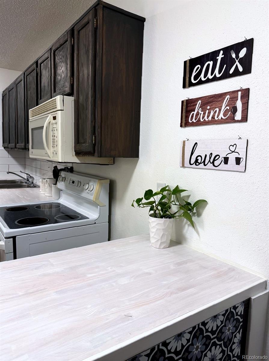 7474 E Arkansas Avenue 21-04