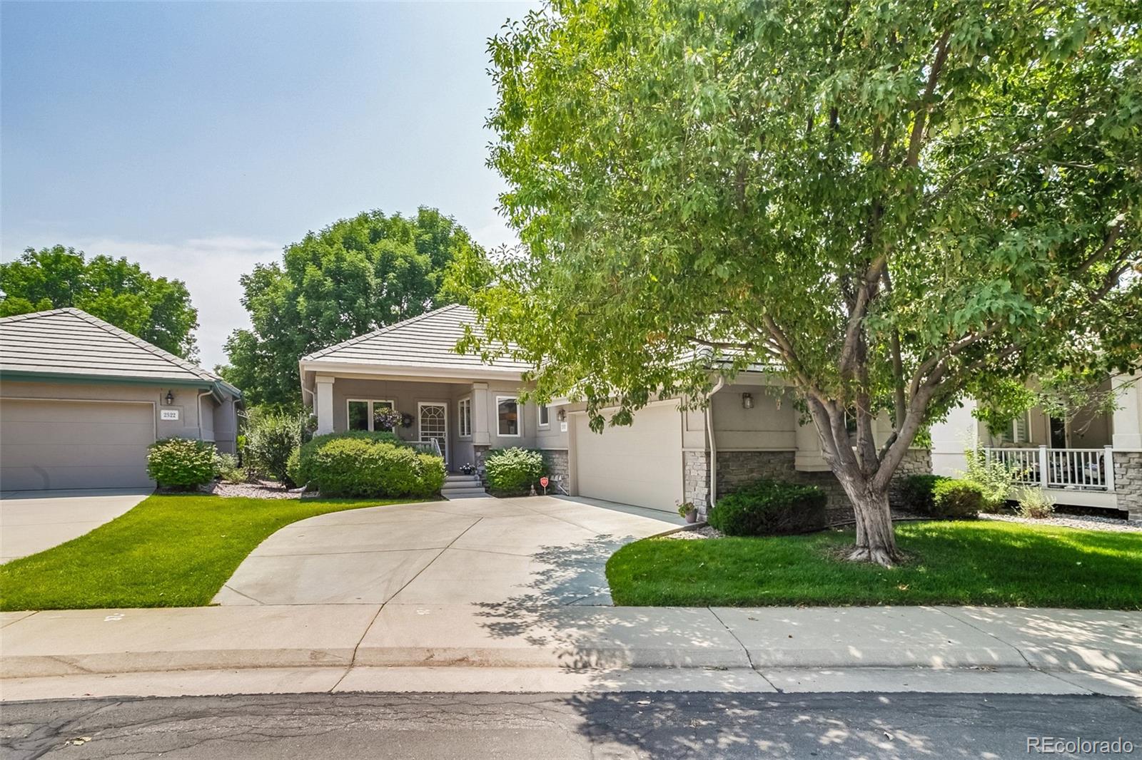 2532 W 107th Place