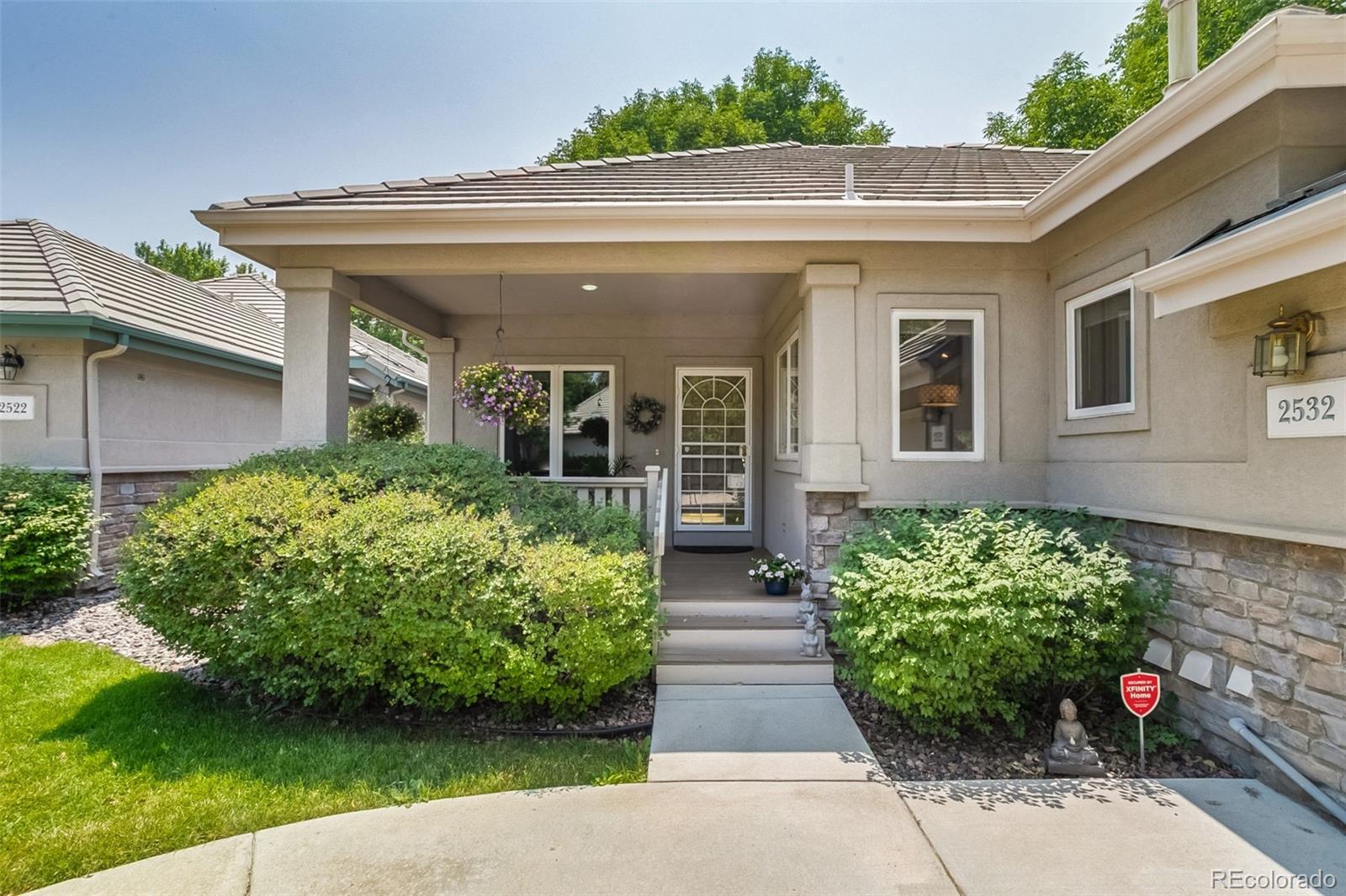 2532 W 107th Place