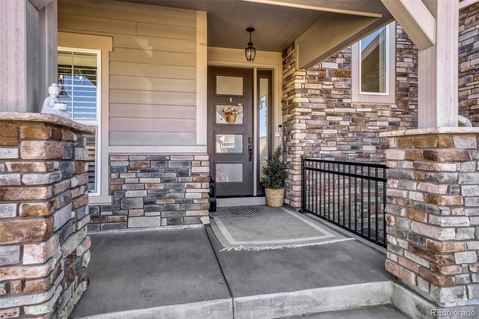 27841 E Lakeview Drive