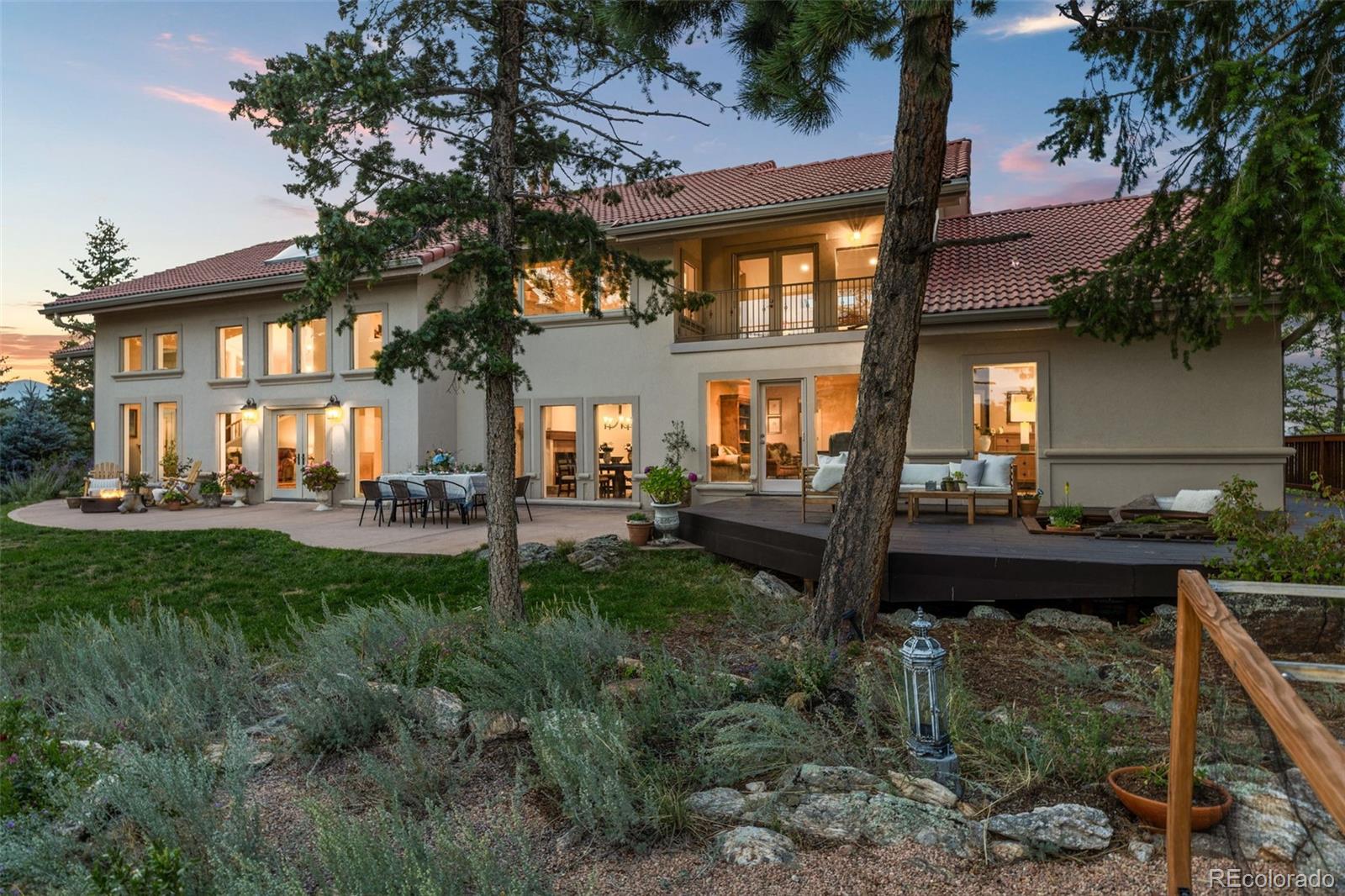 1425 Autumnwood Lane