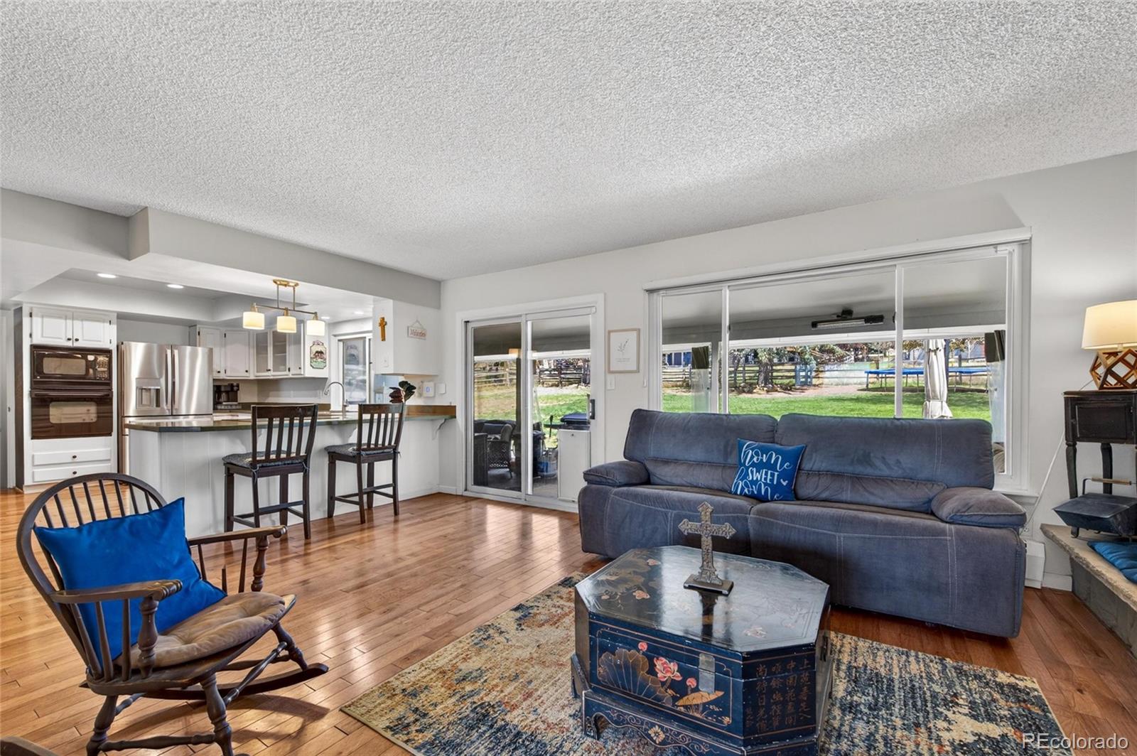 7485 Lakeshore Drive